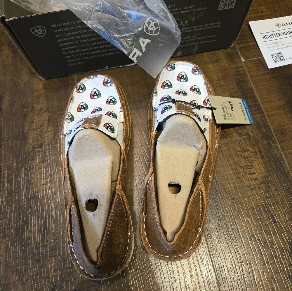 NEW Women's Ariat Cruiser Loafers In Caramel/ariat Mexico Print - Picture 7 of 11